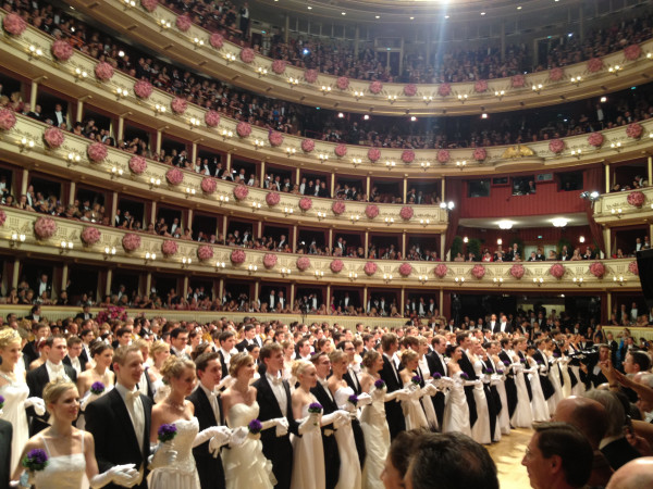 The first openly queer couple at the Vienna Opera Ball