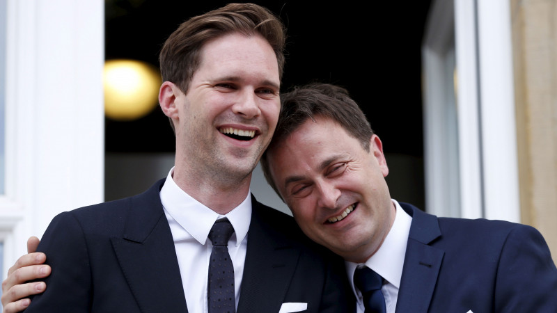 Homsexual EU leader confronts Arab leaders