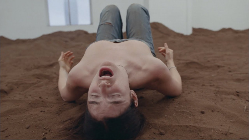 Lorde’s ‘Man of the Year’ video