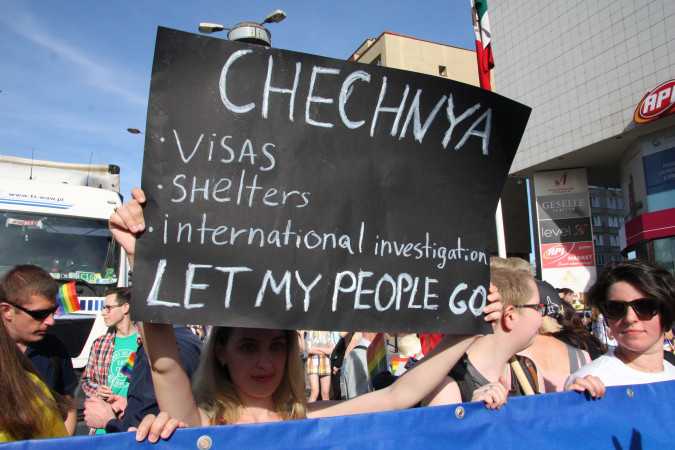 "Russian LGBT Network": the police urged to kill gays