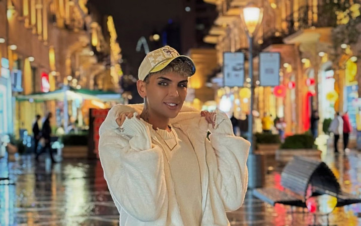 Kuir TikToker “əxlaqsızlığın təbliği” ittihamı ilə saxlanılıb