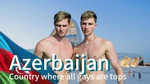 Çex gey influenserləri Bakıya səfər vlogu yayımlayıb