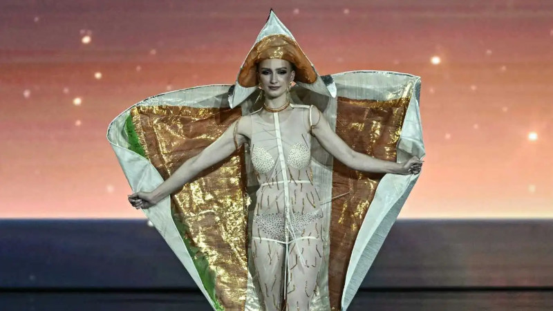 Miss Norway's "salmon" costume made to headlines